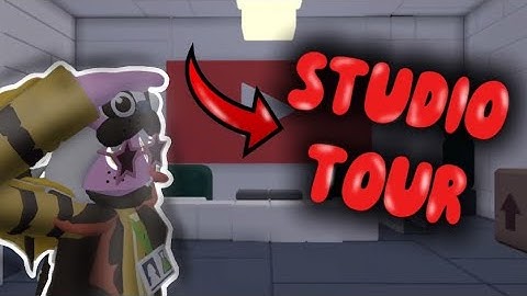 TOURING My YouTube Studio In YEEPS HIDE  & SEEK! @YeepsVR_