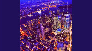 Pulsating Backdrops for Midtown Dinners