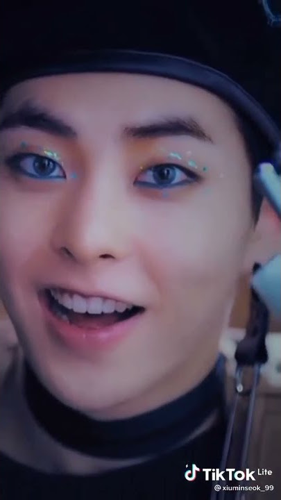 exo XIUMIN at all EXO' s MV