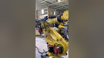 FANUC R2000iB/210F UNDER POWER