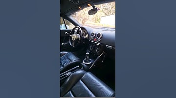 Audi TT 8N interior and exterior