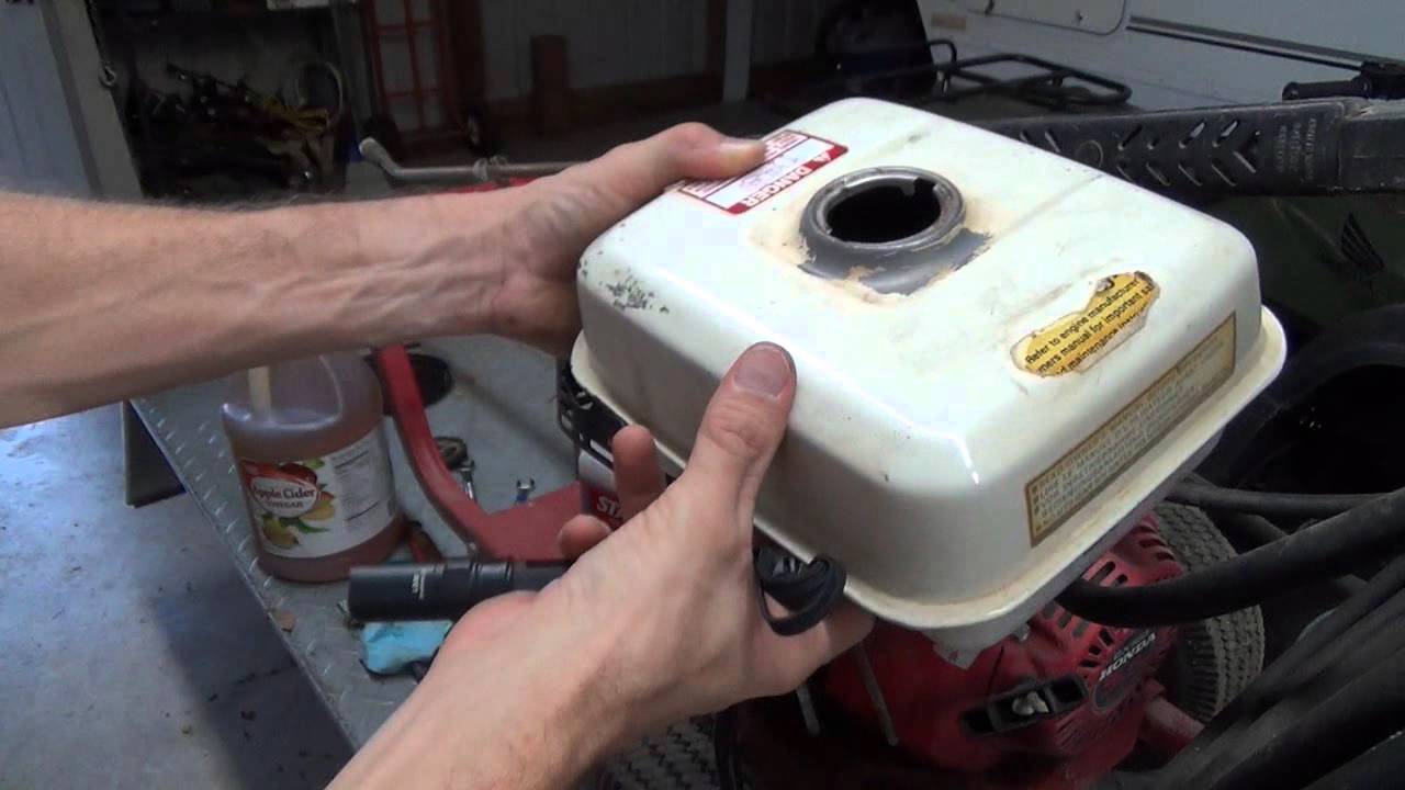 How To Remove Rust From Motorcycle Gas Tank With Vinegar | Reviewmotors.co
