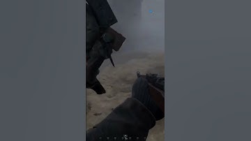 Sick grenade physics #hellletloose #gaming