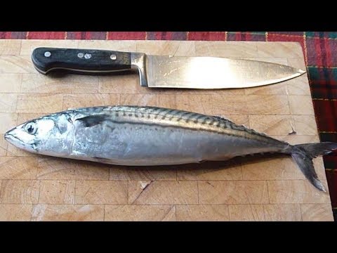 Video: How To Properly Prepare And Cut Fish Before Frying