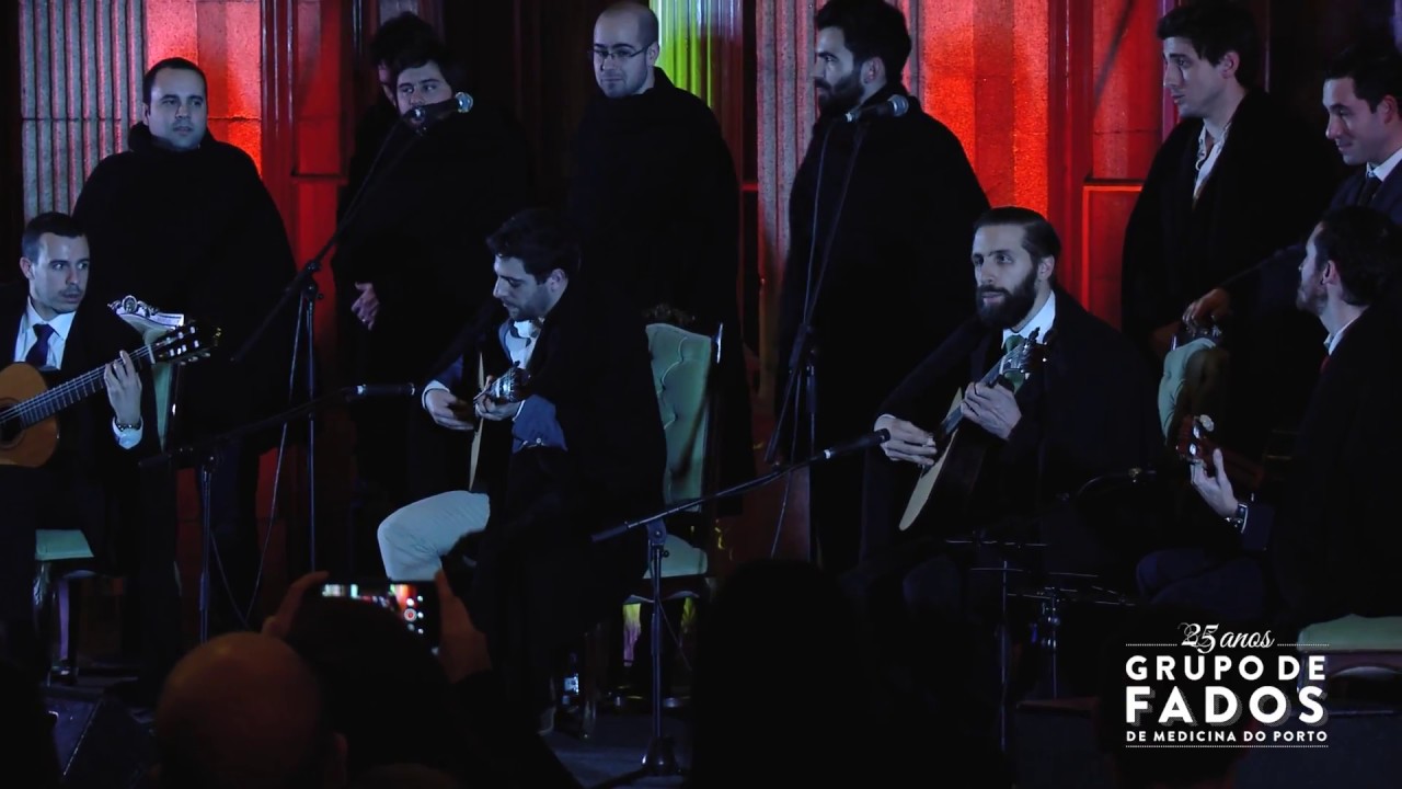 Coimbra Tem Mais Encanto na Hora da Despedida - Grupo de Fados de Medicina do Porto [Gala 25 anos]