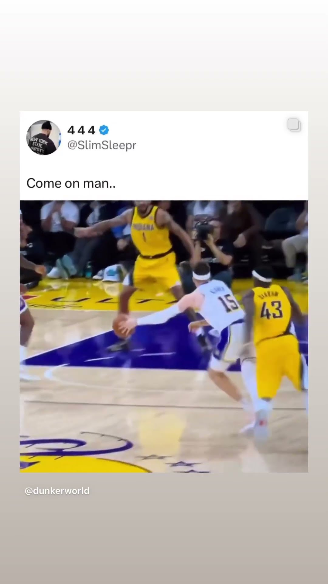 Come on man #hoodnews #austinreaves #trending #viralvideo #lakers #basketball #omg #how #wow #howto
