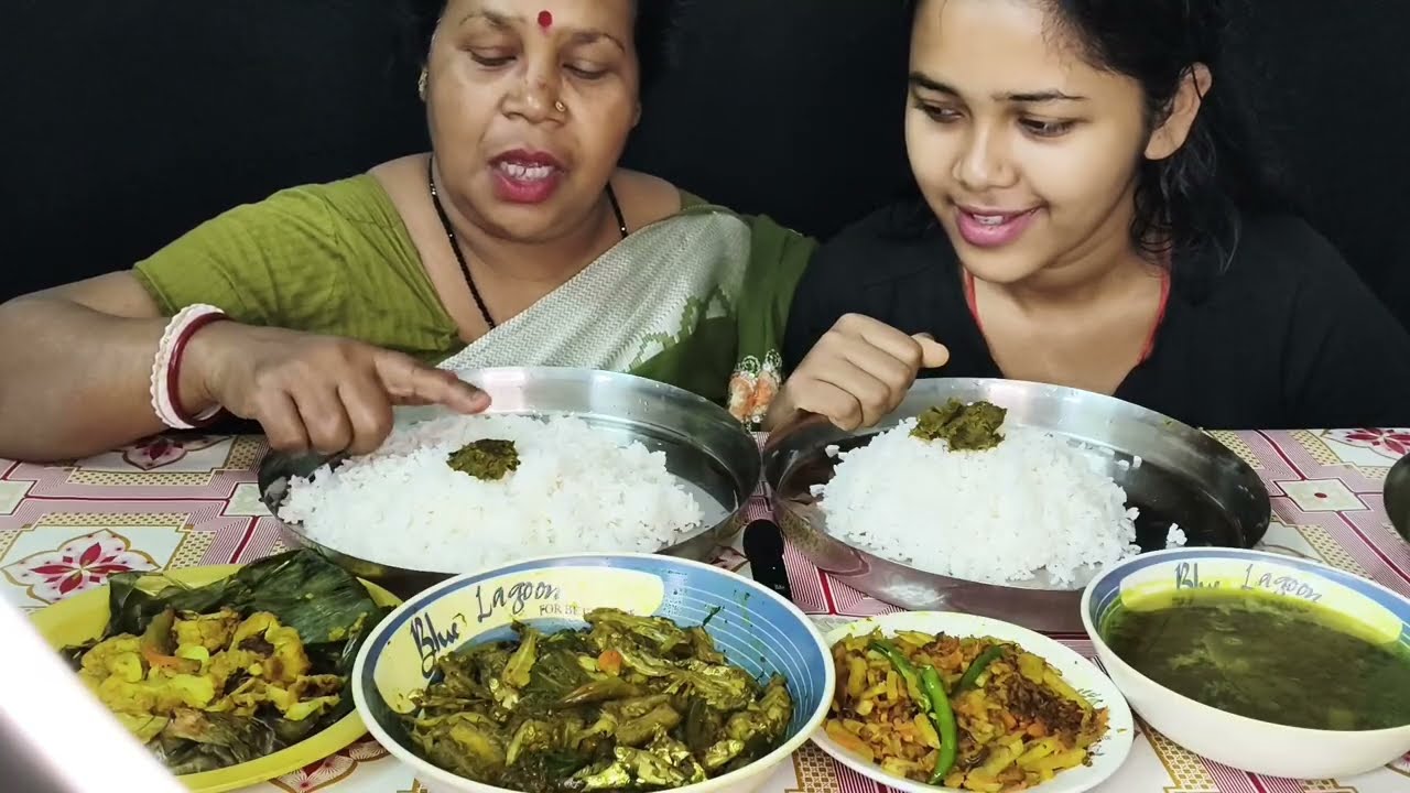 BIGBITES EATING SHOW VAT,VARTA,GAJAR AALU VAJI,DAL, FULKOPIR PATURI,CHOTO MACH AR TARRARA🤤🤤
