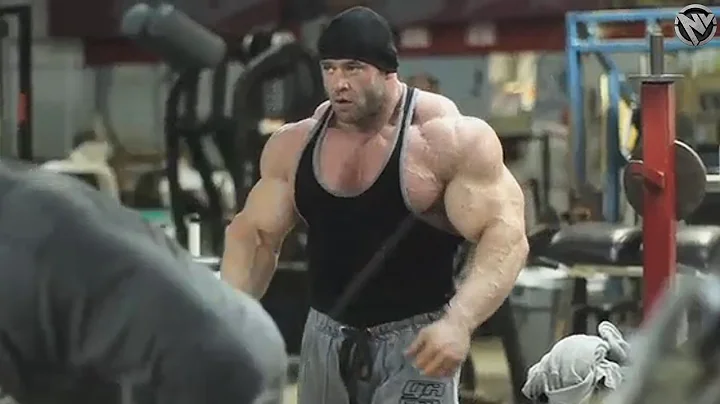 THE HARDEST WORKER IN THE GYM - BECOME A SAVAGE - ...