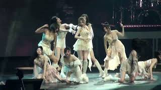 Twice - Cry For Me (fancam Paris 2023)