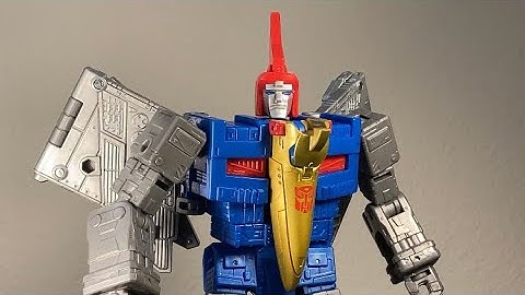 Transformers Studio Series 86 Leader Class Dinobot Swoop Review