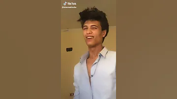 اغنية واحده واحده يا زميلي على الرايق 