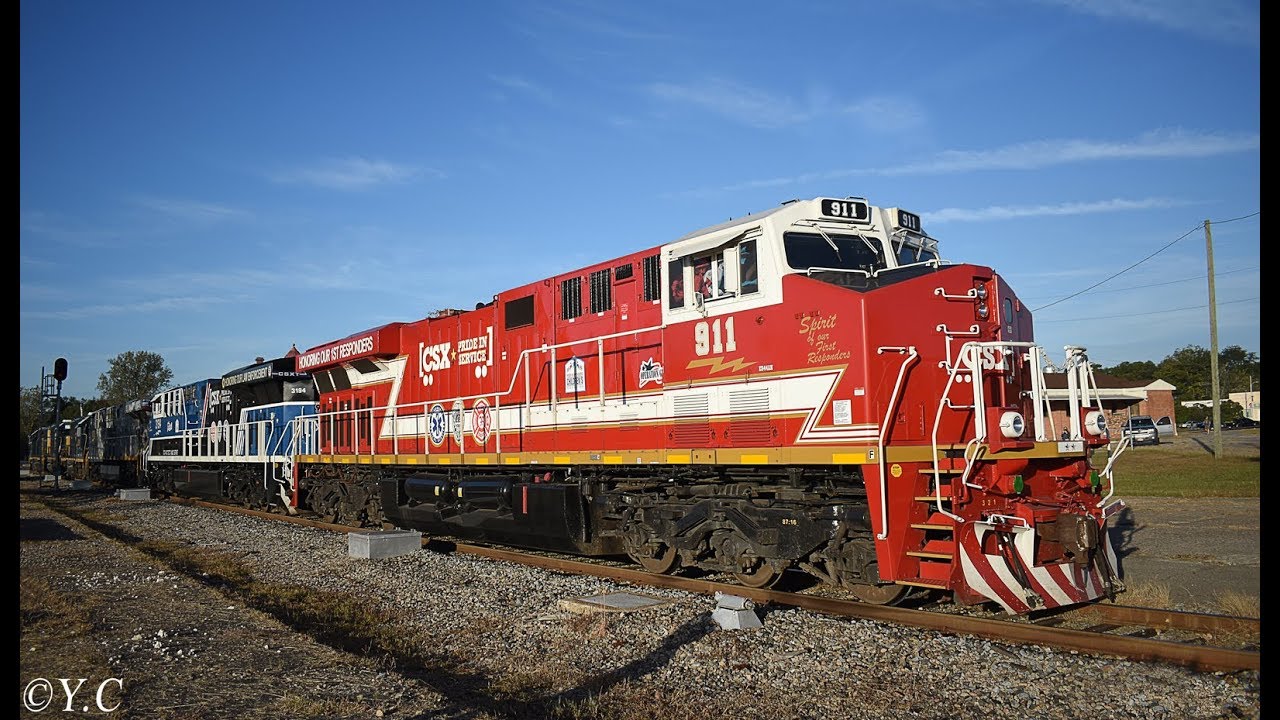 CSX 911, 3194, and 1776 "Pride in Service" units at the Seaboard