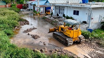 Wonderful Huge Size Project! Landfill Delete Flooded Garbage Pond Using Dozer D31P with 5Ton Trucks