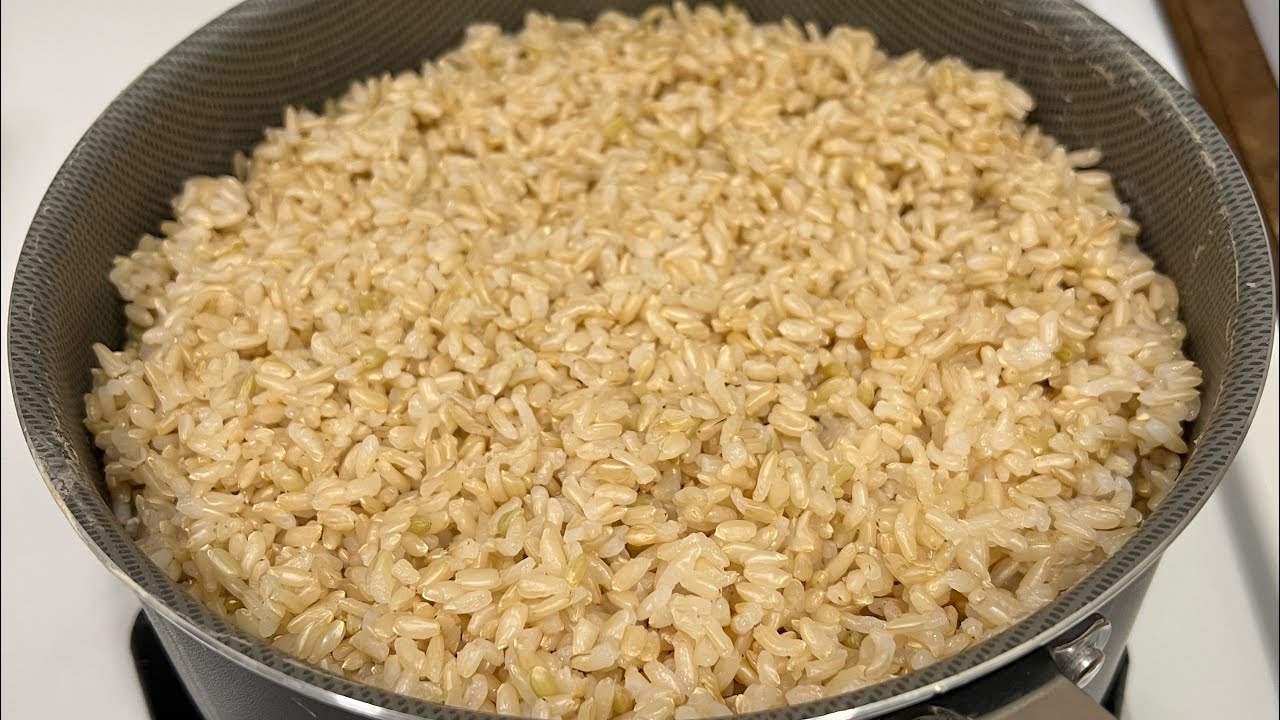 Brown Rice Not Cooke Rd How to cook perfect Brown Rice without a rice cooker. Cooked in a pot ...