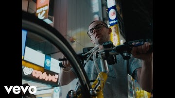 hard life - y3llow bike (Official Video)