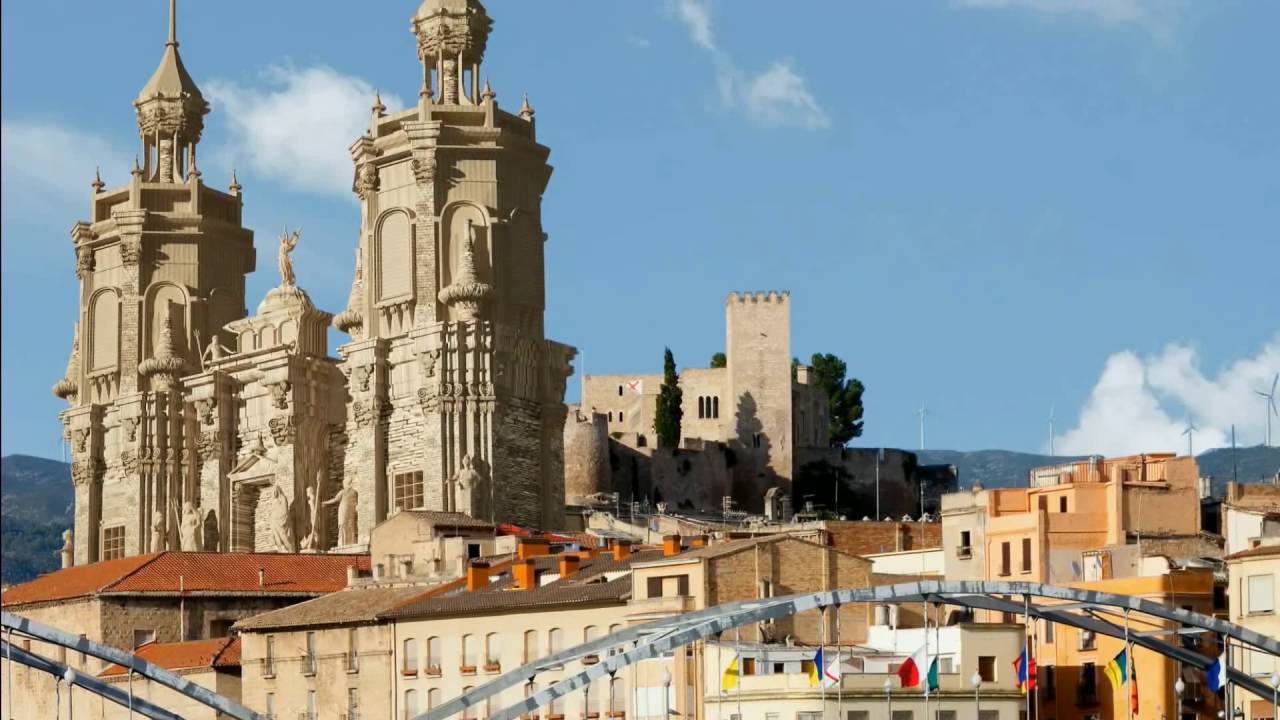 La catedral finalitzada, Tortosa. (Dispositius mòbils)