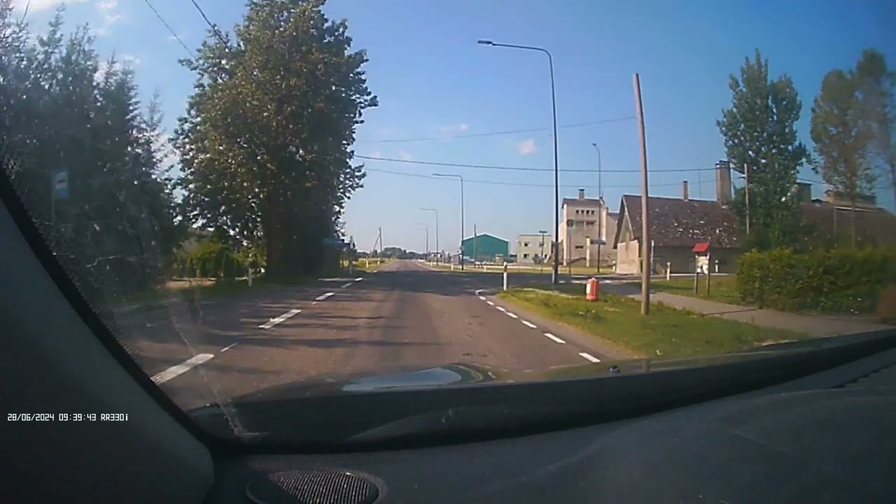 Tänavavaated. Hüüru-Saue