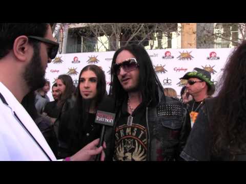 Dope offer Advice to Drug Dealers at REVOLVER GOLDEN GODS 2014 | Metal Injection