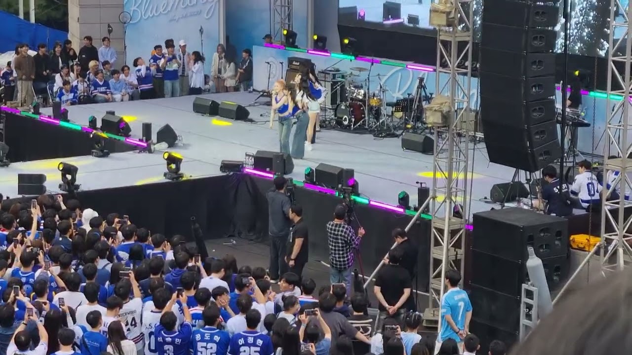 아이브 IVE - After LIKE 연세대학교 아카라카 Yonsei University AKARAKA 250524