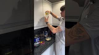 Simple + effective #OvernightOats #BreakFast #TryThis #Viral #FYP