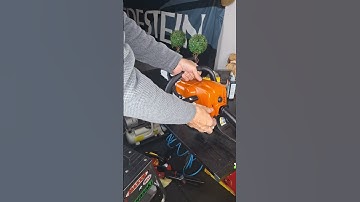 How 🤔 to start a Ms170 Stihl chainsaw. #ms170 #stihlchainsaw #chainsaw #stihl #michaelstoolbench