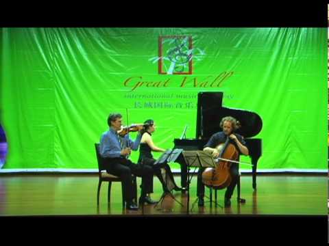 Beethoven Piano Trio in D, 1st Movement