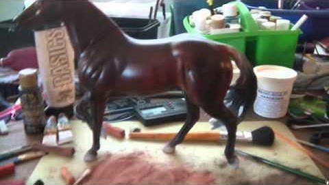 How to Pastel A Model Horse Part 2