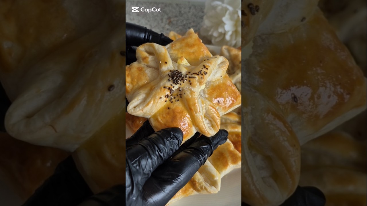 Heb je bladerdeeg thuis?Het snelste snack recept in slechts enkele minuten!