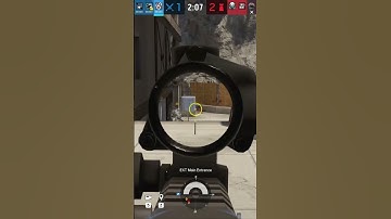 Always check your corners. #rainbowsixsiege #r6sfunny #gamer #funny #goofygames #r6funny #gaming
