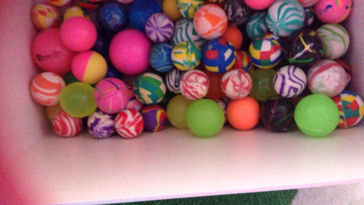 Bouncy ball collection stop motion animation - YouTube