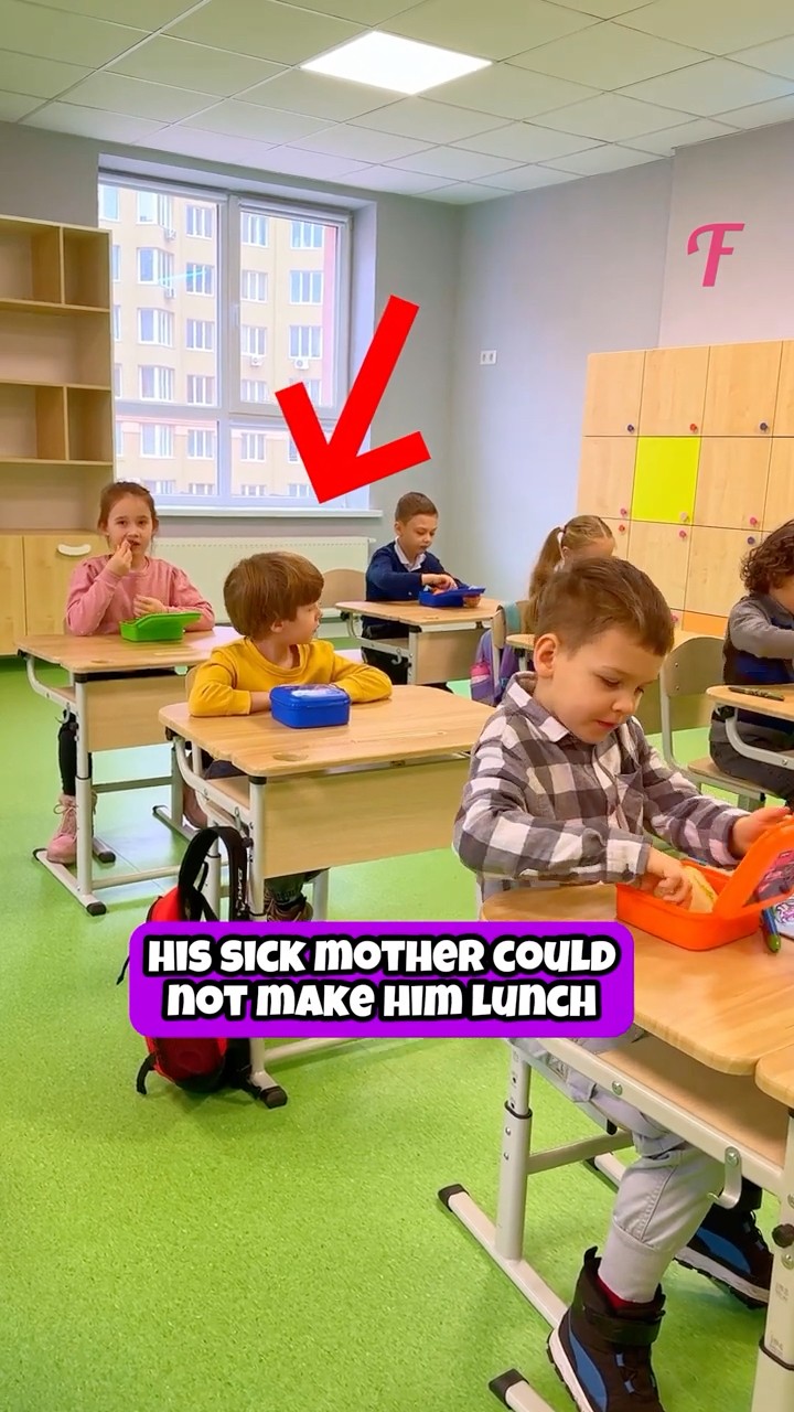 His Lunchbox Was Empty And His Friends Filled It With Kindness! #shorts