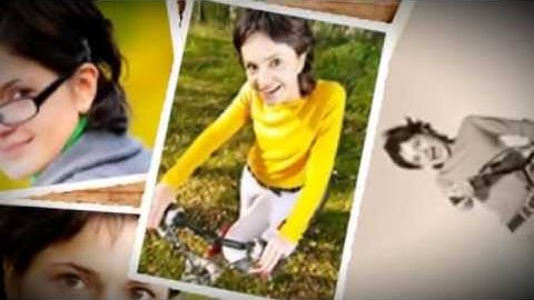 PhotoVidShow pan around wooden frame effect