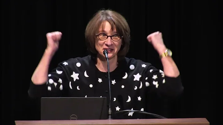 Design in 7, 2022 | Judy Bell