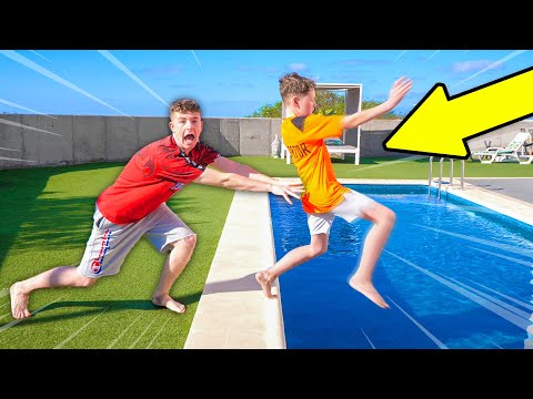 7-ways-to-prank-your-little-brother-on-holiday!!