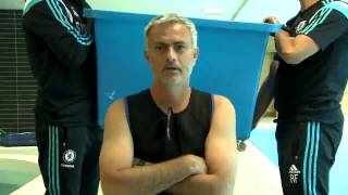 Jose Mourinho Take the ALS Ice Bucket Challenge from Drogba