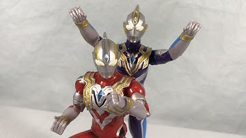 Ultraman Trigger Ultra Action Figure Power Type & Sky Type Review