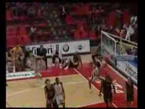 Assist di Jason Rowe per Alan Daniels (TdShop.it L...