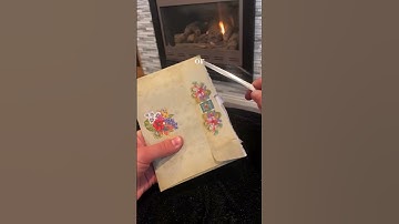 Is snail mail your vibe? 💌