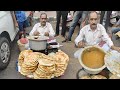 70 years Old Uncle selling Lucchi Poori Chane | Amritsar | Street food india