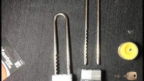 Masterlock 517 warded  Padlock.  Creating skeleton key using candle soot.