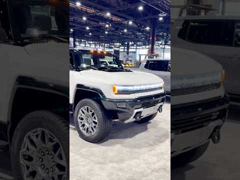 هل 2025 همر بتستاهل ١٢٠ الف دولار