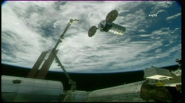 Cygnus OA-8 "SS Gene Cernan" Release & Departure (time lapse)