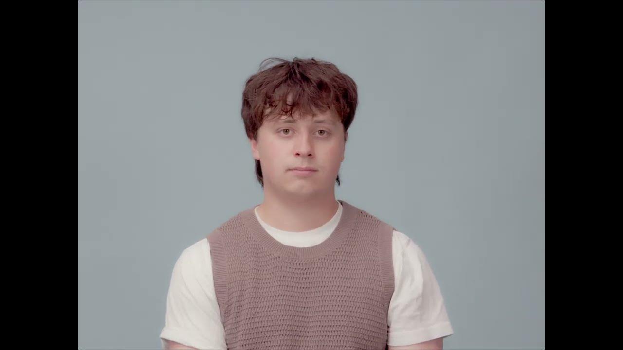 Landon Conrath - Deep End (Official Music Video) Landon Conrath - Deep End (Official Music Video)