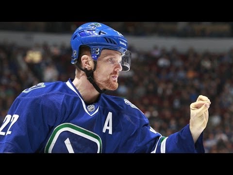 Daniel Sedin pulls tooth out after high 