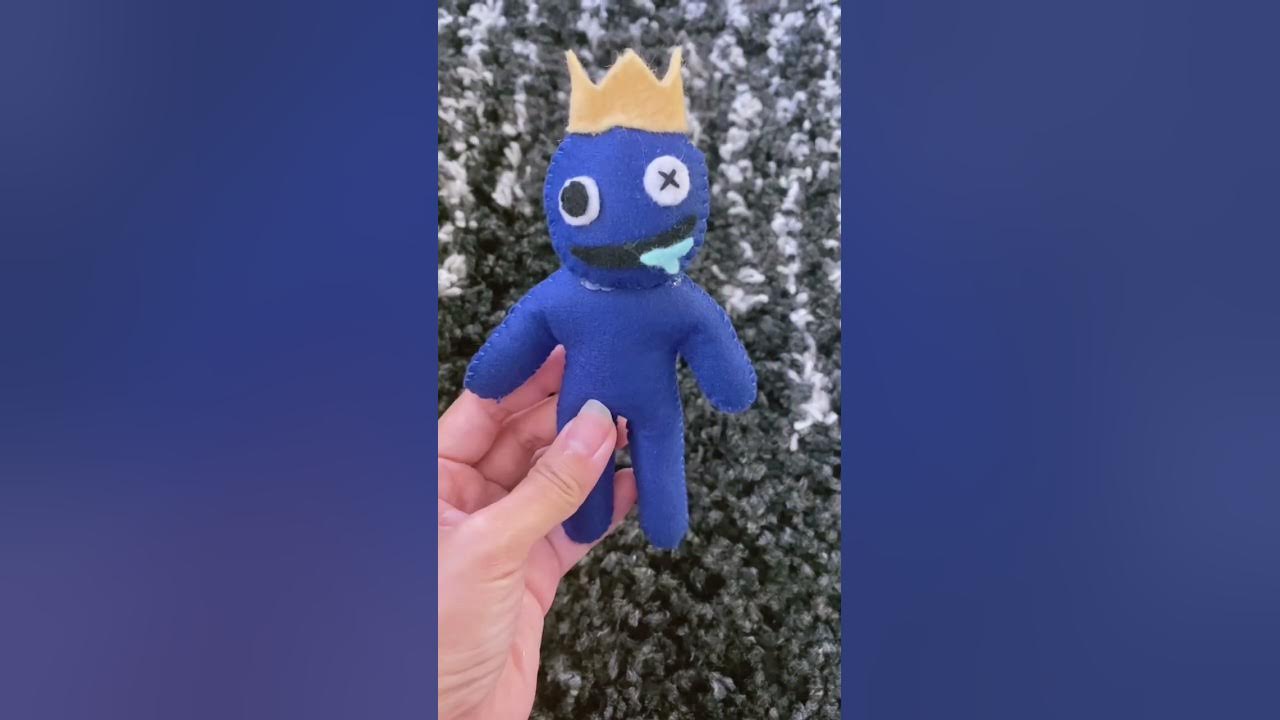 Rainbow Friends Blue PDF Pattern. DIY Roblox Monster Felt Pattern