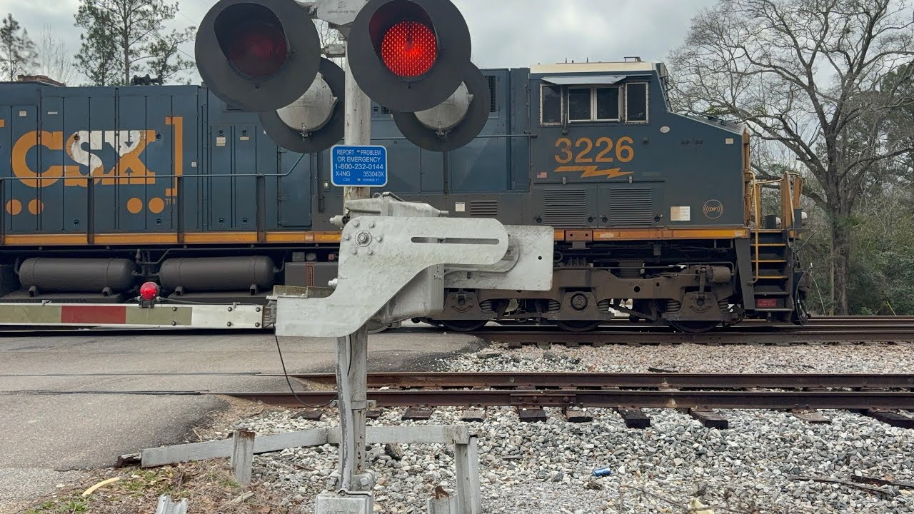 CSX Northbound 3226 auto-rack train