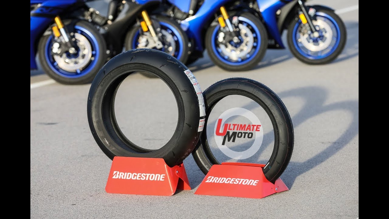 80018 NEW Motorcycle Bridgestone Racing Battlax R11 150/60R17 Medium Rear Tyre