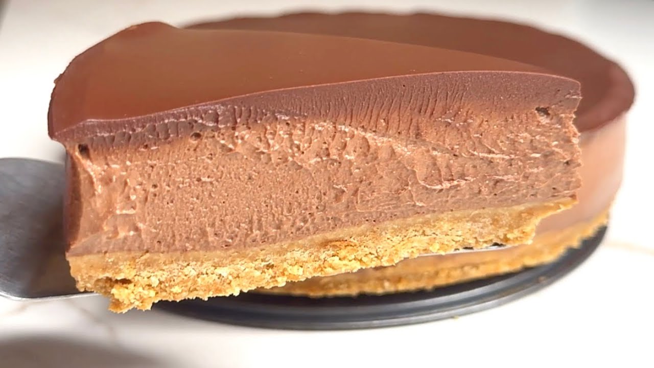 PASTEL DE CHOCOLATE. SIN HUEVO, NI HARINA Y SIN NECESIDAD DE HORNO.