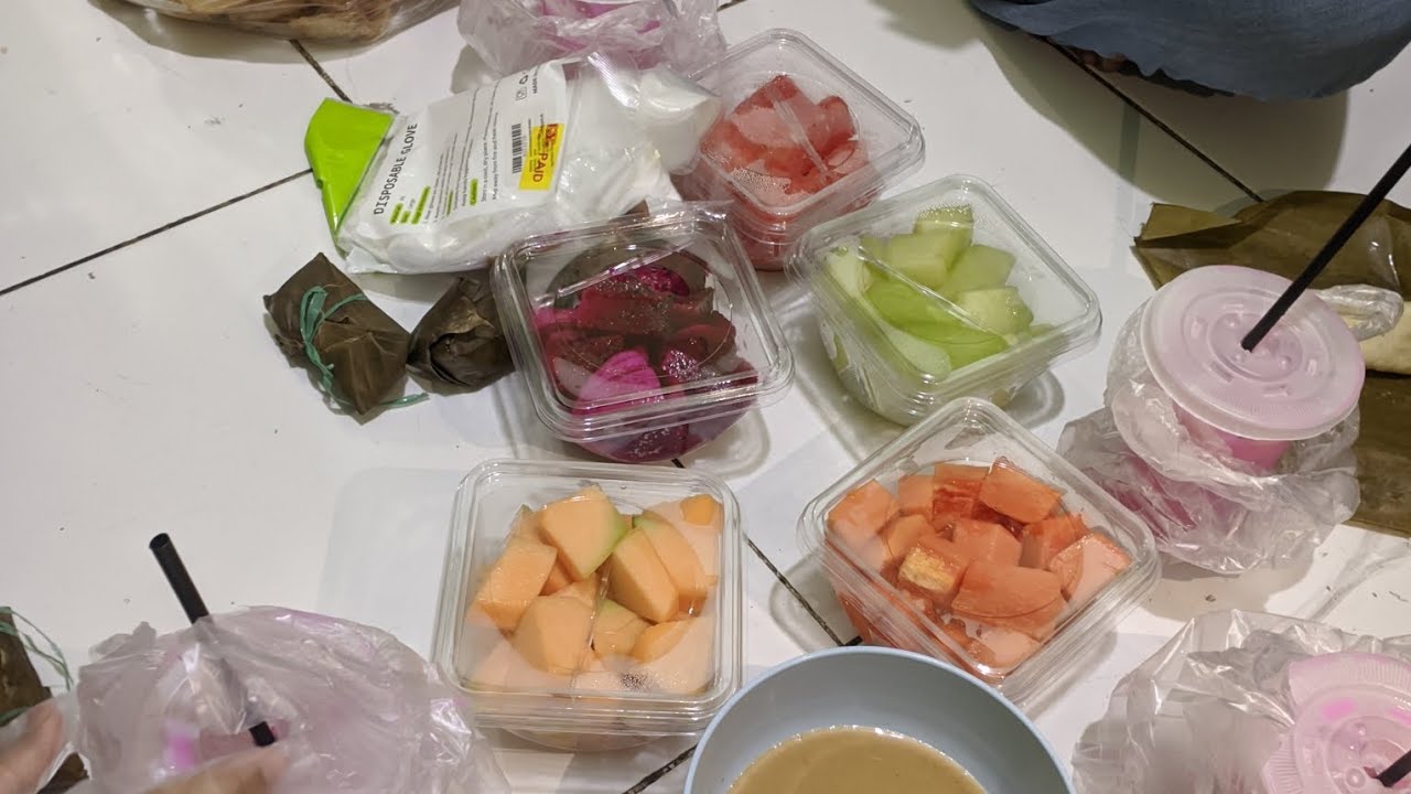 DAY 1 BERBUKA PUASA💥WKWKWKWK GA NIAT BGT NGEREKAM NIH KAMERAMEN😄😃