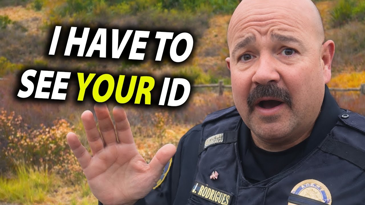 Полиция требует удостоверение личности, не предъявляя обвинений — спокойный мужчина разрушает сло...